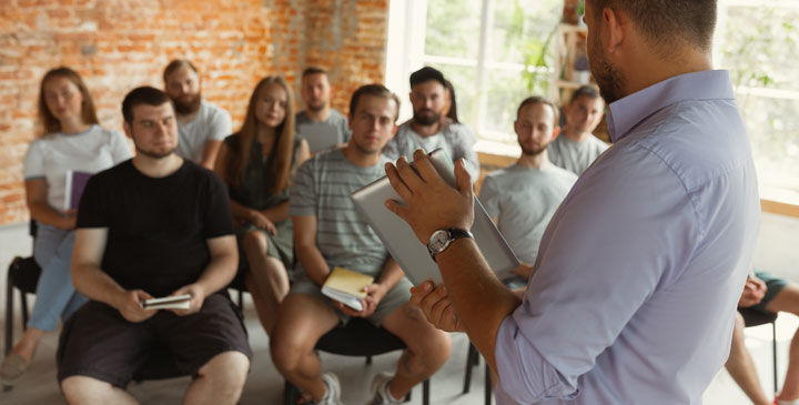 Wyższa Szkoła Finansów i Informatyki w Łodzi - kierunki studiów 2026/2027