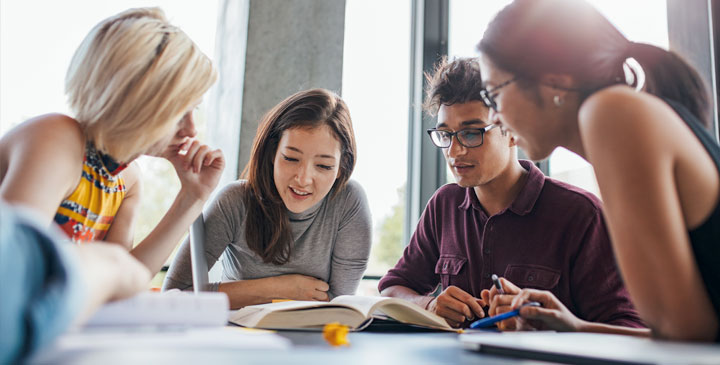 Akademia WSB w Dąbrowie Górniczej - kierunki studiów 2026/2027