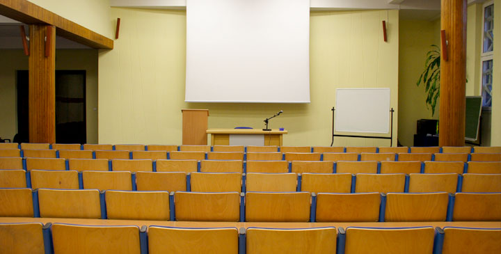 Wyższa Szkoła Komunikacji Społecznej w Gdyni - Kierunki studiów 2026/2027