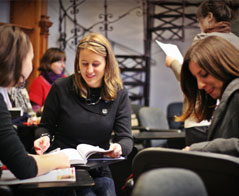 Administracja - Uniwersytet Ignatianum w Krakowie