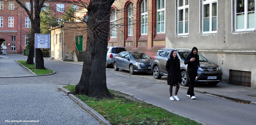 Zarządzanie oświatą i organizacjami pozarządowymi