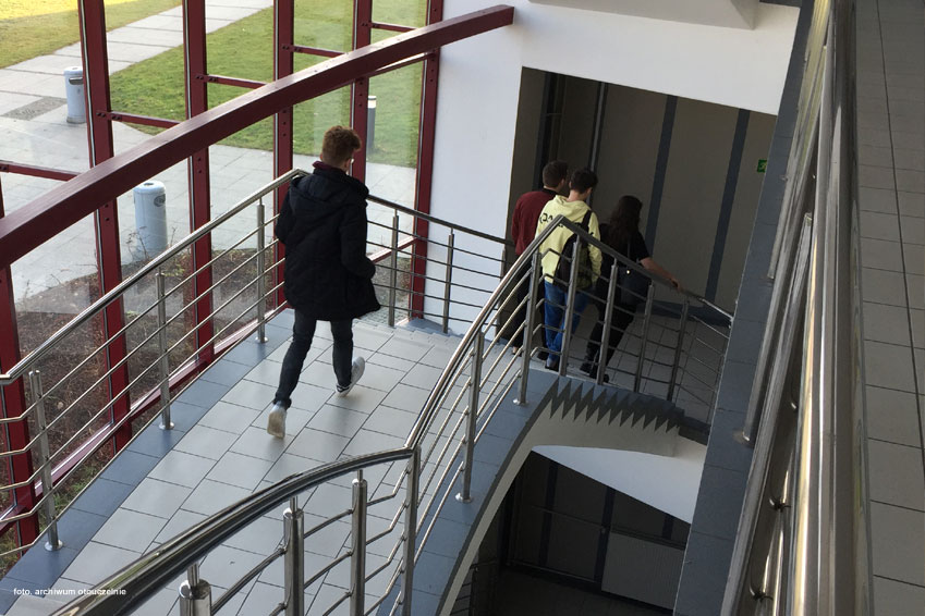 Ile trwają studia na kierunku położnictwo w Szczecinie