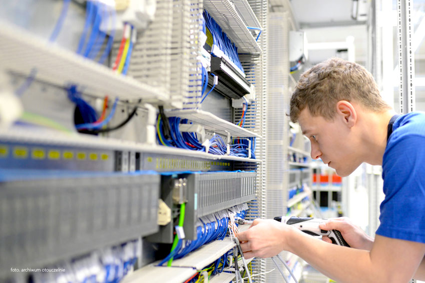 Ile trwają studia na kierunku mechanika i budowa maszyn w Rzeszowie