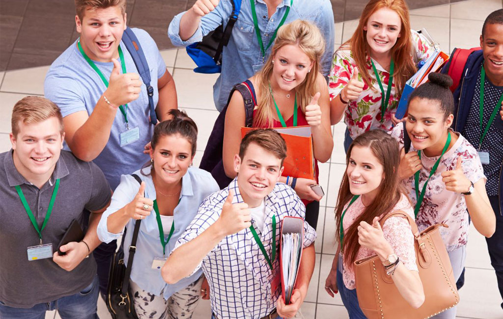 Technologie, akcesoria i narzędzia, które naprawdę ułatwiają życie studenta