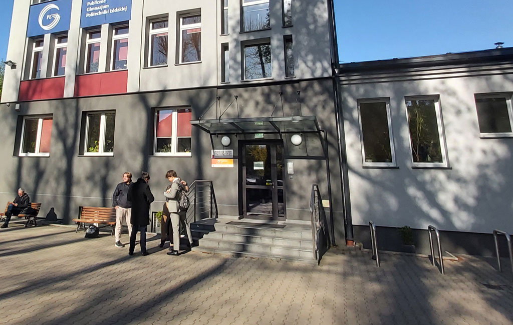 Dozwolone i zabronione przedmioty na sali egzaminacyjnej – matura 2024