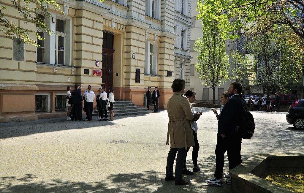 Przeciek czy analiza. Te tematy mogą pojawić się na maturze 2026 z polskiego