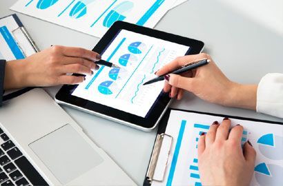 Finanse i rachunkowość studia w Społecznej Akademii Nauk w Warszawie – rekrutacja 2025/2026