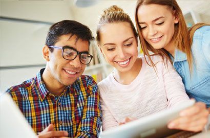 Filologia angielska studia w Społecznej Akademii Nauk w Łodzi – rekrutacja 2025/2026