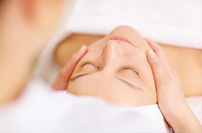 Kosmetologia studia w Społecznej Akademii Nauk w Łodzi – rekrutacja 2024/2025