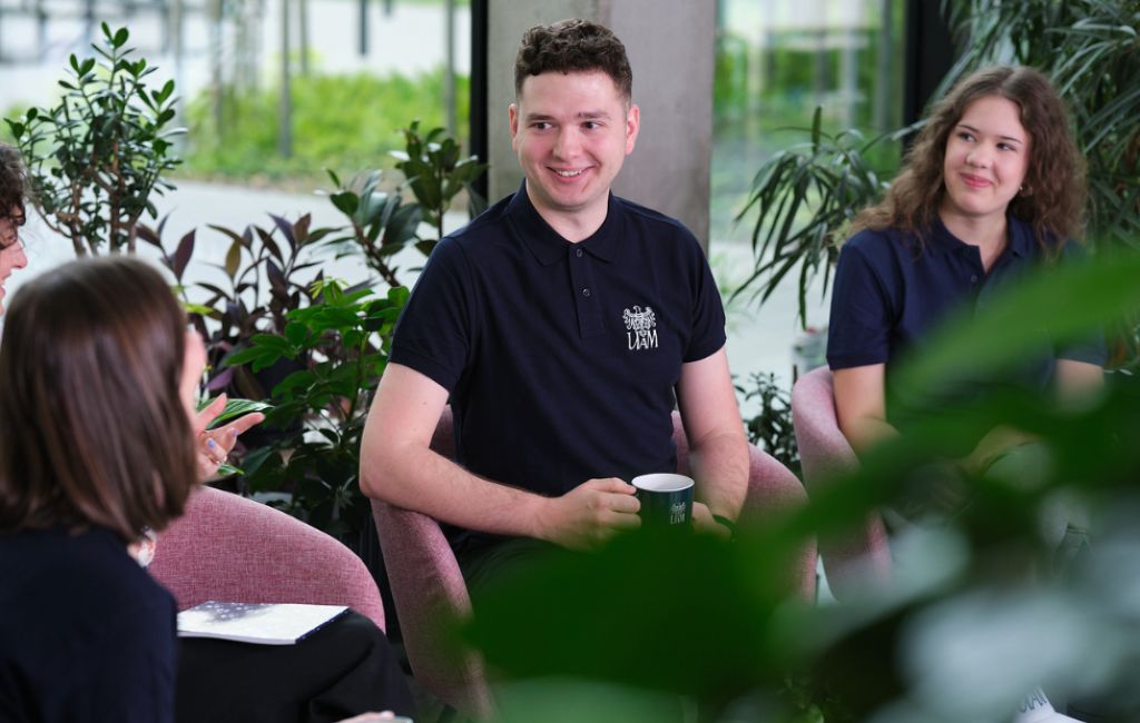 Studia Poznań - Uniwersytet im. Adama Mickiewicza w Poznaniu