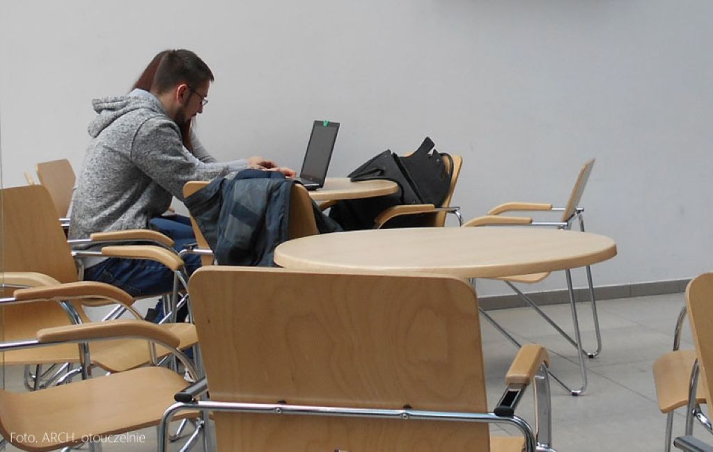 Prawo - studia online - Warszawa