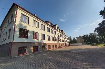 II LO im. Polonii I Polaków na Świecie