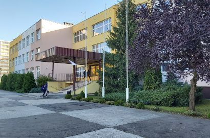 II LO im. Królowej Jadwigi