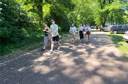Coraz więcej chętnych na pielęgniarstwo. Zmiany w zawodzie przyciągają studentów